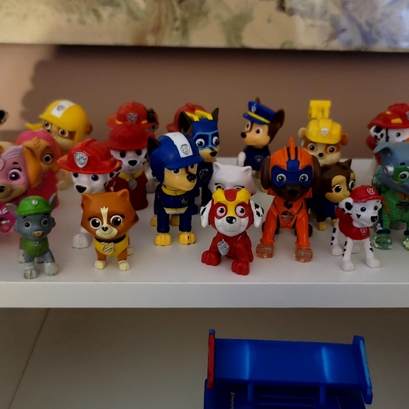 Massive Collection of Paw Patrol Cars & Figures | Ultimate Paw Patrol Toy - Picture 3 of 8